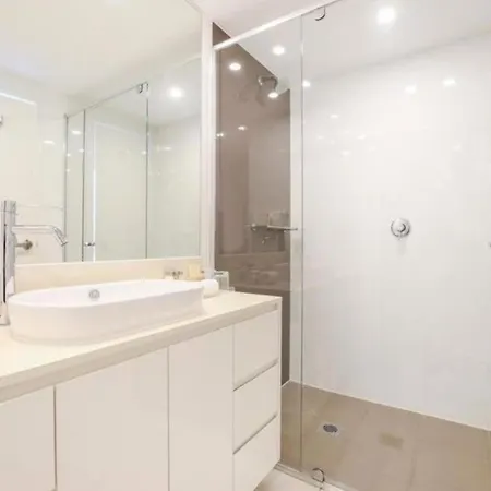 H-Residences Private Apartments - Hosted By Coastal Letting Gold Coast Exterior photo